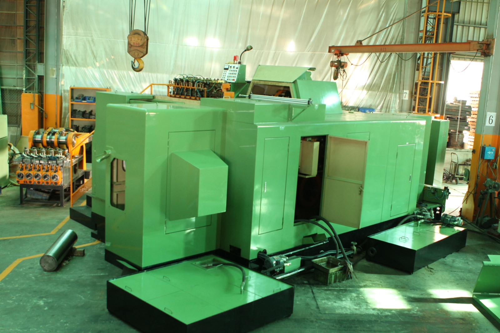 Bolt Making Machine from Taiwan for Sale ｜CHUM YUAN CO., LTD 琛元企業有限公司