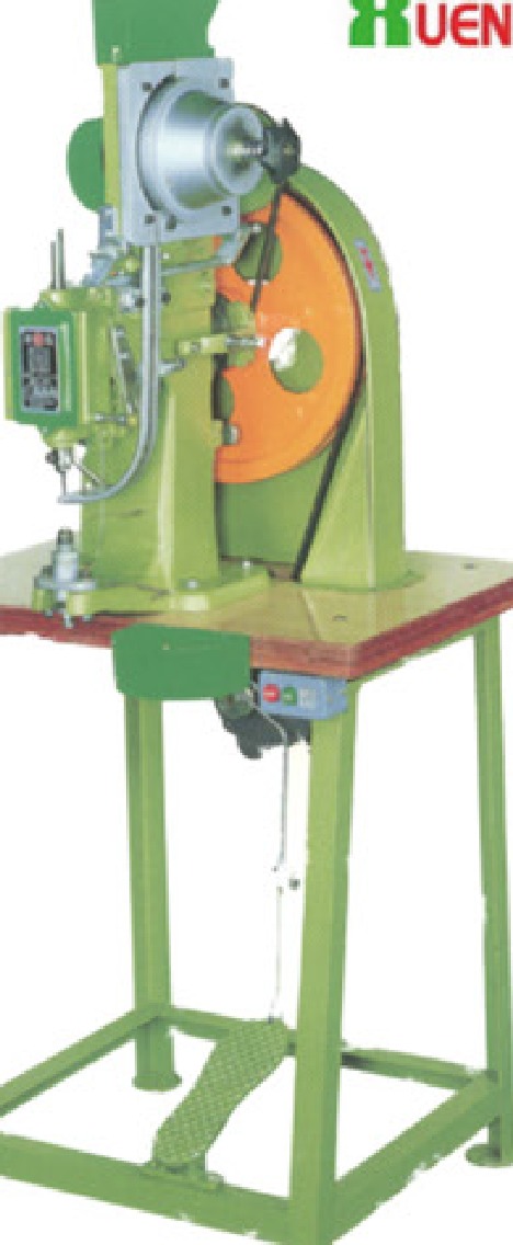 Huen Chen Riveting Machine